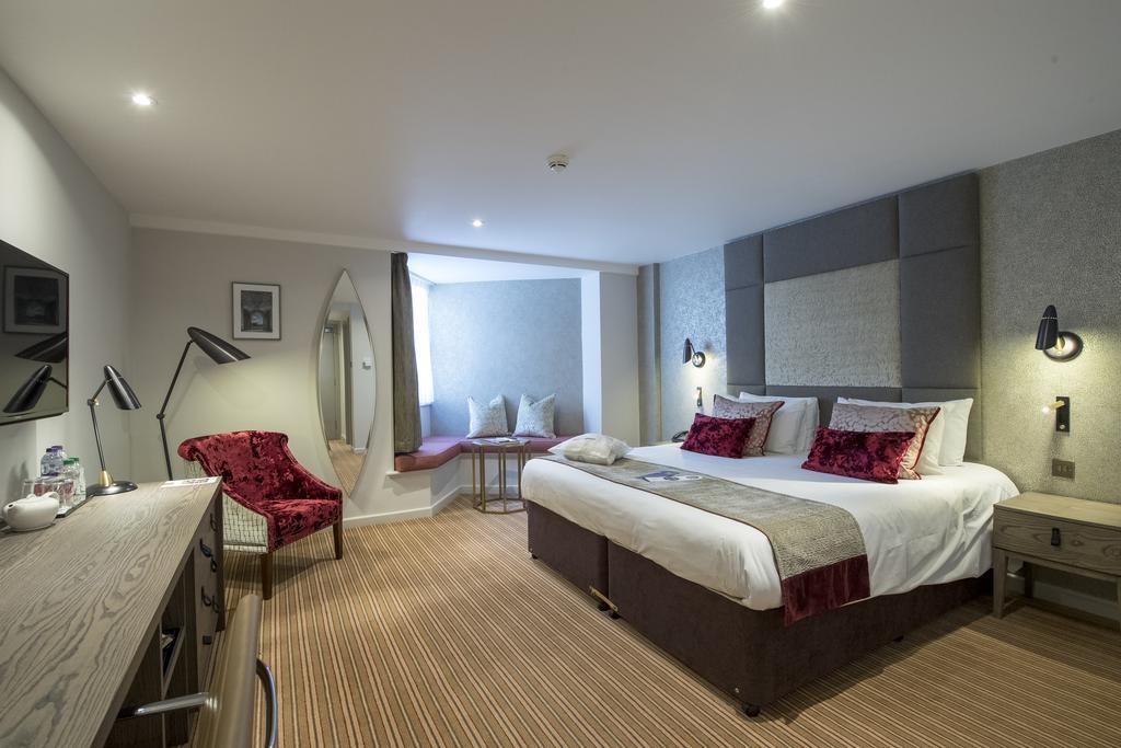 Gonville Hotel CBG Екстериор снимка